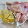 오븐에 넣은 닭고기 : 꿀, 레몬, 겨자 및 기타 첨가물을 사용한 요리법 구운 닭고기 요리 재료