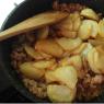 프라이팬에 다진 고기를 넣은 감자 튀김 : 사진이 담긴 조리법